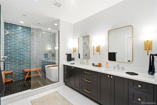 1080 Kearney Street, Denver, CO 80220