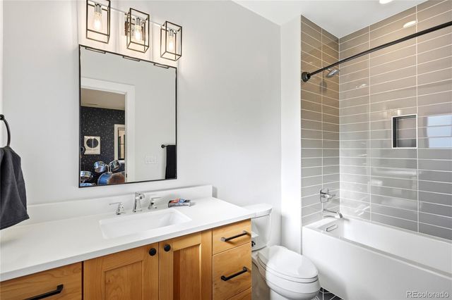 1080 Kearney Street, Denver, CO 80220