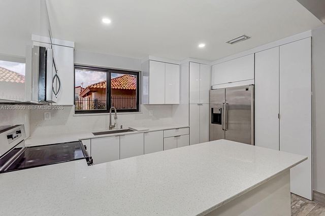 740 NW 105th Pl A6, Miami, FL 33172