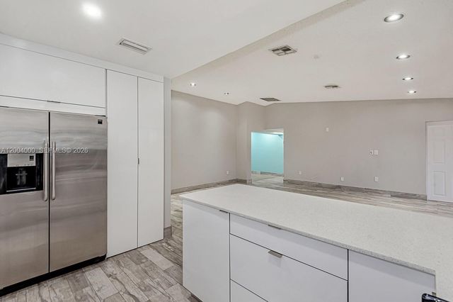 740 NW 105th Pl A6, Miami, FL 33172