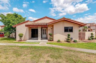 740 NW 105th Pl A6, Miami, FL 33172