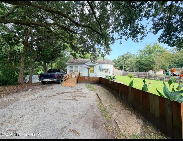 1615 41st Avenue, Gulfport, MS 39501