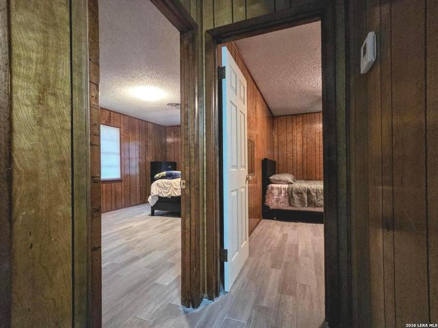 15000 LYTLE SOMERSET RD, Lytle, TX 78052