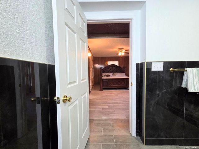 15000 LYTLE SOMERSET RD, Lytle, TX 78052