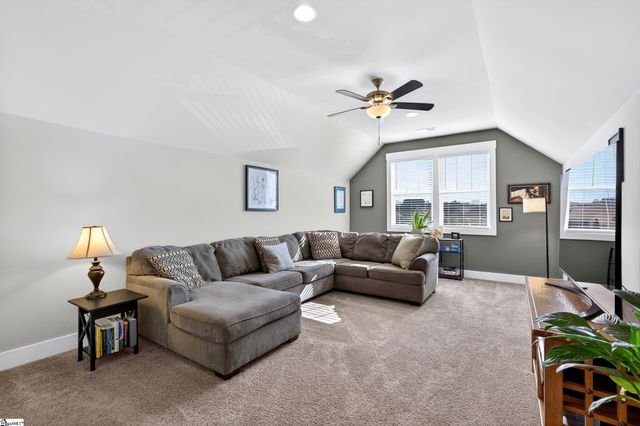 402 Vestry Place, Moore, SC 29369