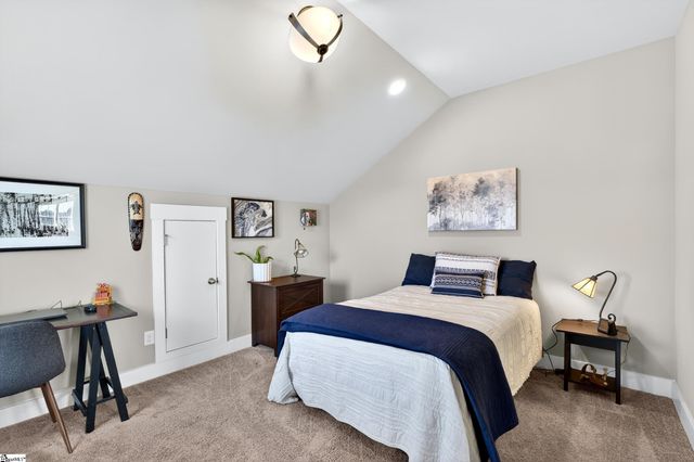 402 Vestry Place, Moore, SC 29369