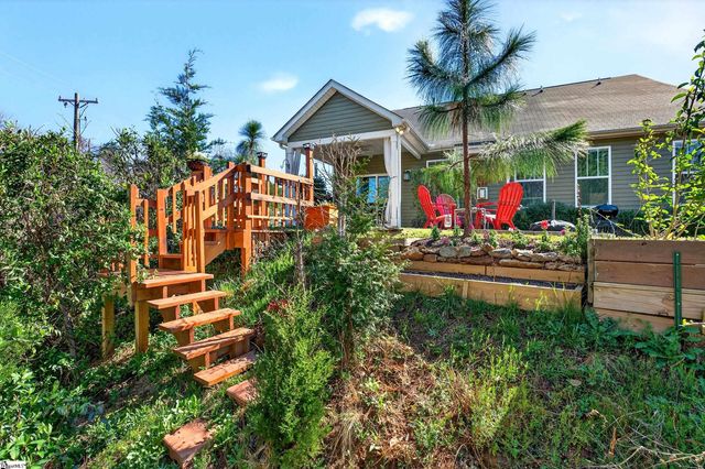 402 Vestry Place, Moore, SC 29369