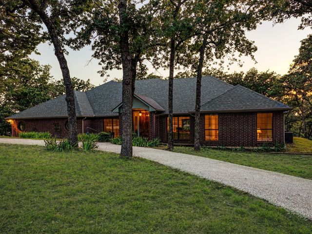 1210 Oak View Court, Oak Point, TX 75068