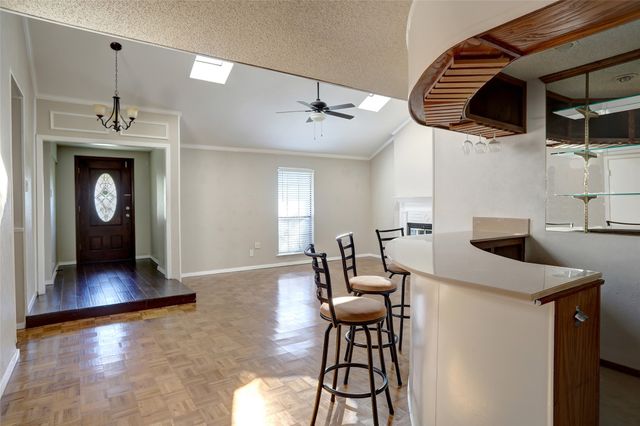 2105 Wheaton Drive, Richardson, TX 75081