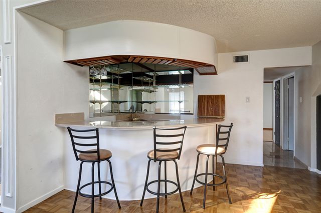 2105 Wheaton Drive, Richardson, TX 75081