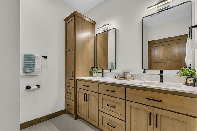 1325 Iris Lane, Saint Joseph, MN 56374