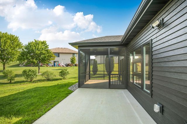 1325 Iris Lane, Saint Joseph, MN 56374