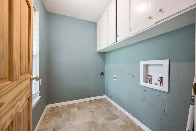 2216 Springhill Drive, Dallas, TX 75228