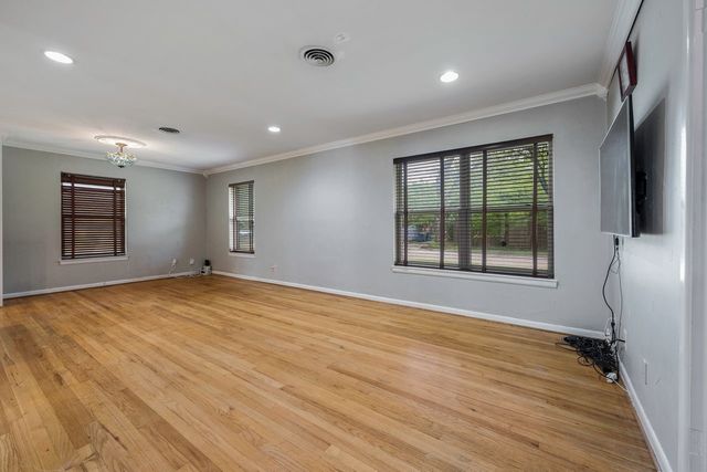 2216 Springhill Drive, Dallas, TX 75228