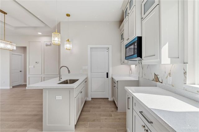 1217 E Evergreen Avenue, San Juan, TX 78589