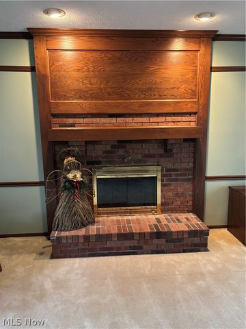 2904 Camelot Court, Willoughby Hills, OH 44092