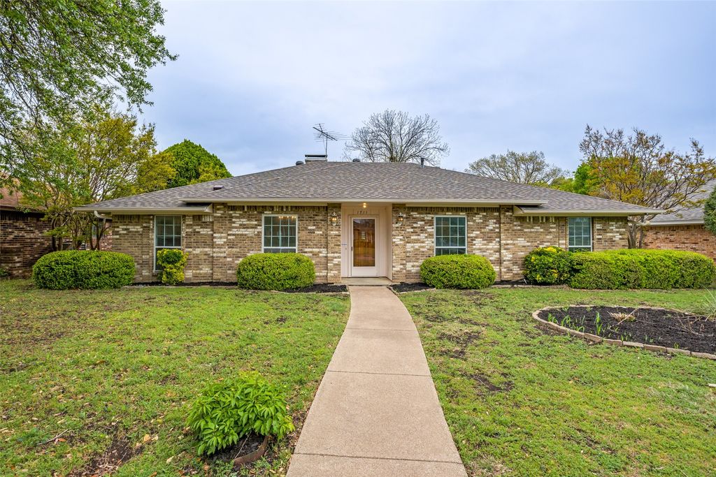 1711 Windsong Trail, Richardson, TX 75081