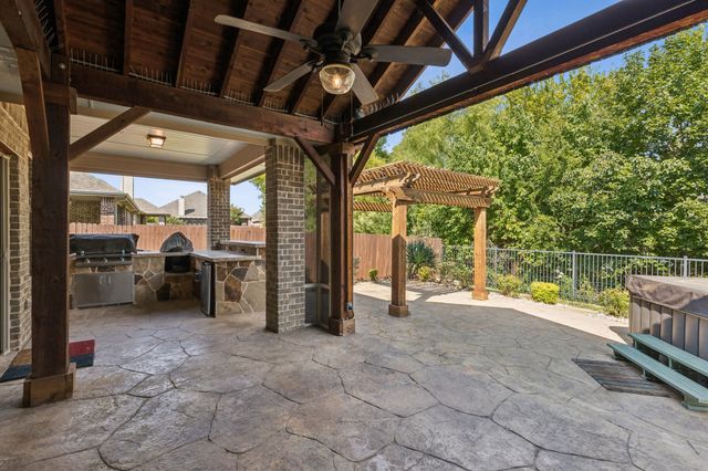 417 Traveller Street, Hickory Creek, TX 75065