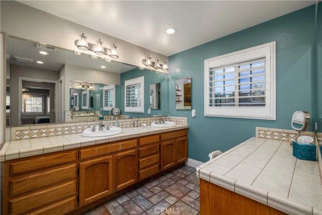 30695 Triple Crown, Homeland, CA 92548