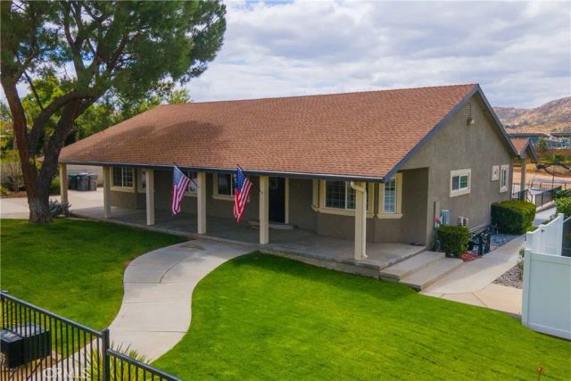 30695 Triple Crown, Homeland, CA 92548