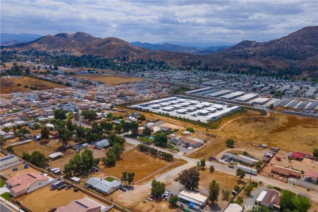 30695 Triple Crown, Homeland, CA 92548