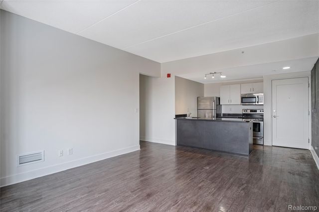 3075 W Grand Boulevard 410, Detroit, MI 48202