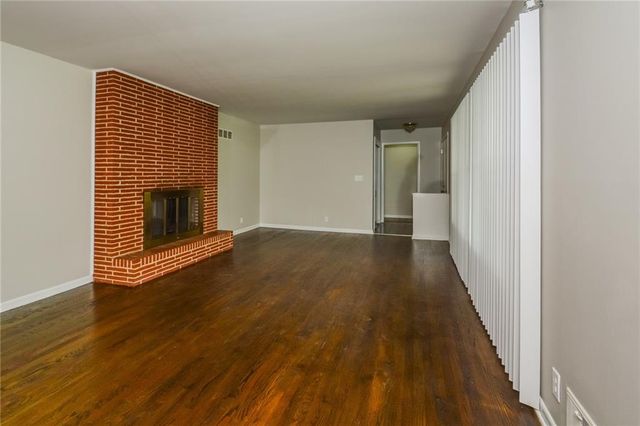 3631 S Forest Avenue, Independence, MO 64052