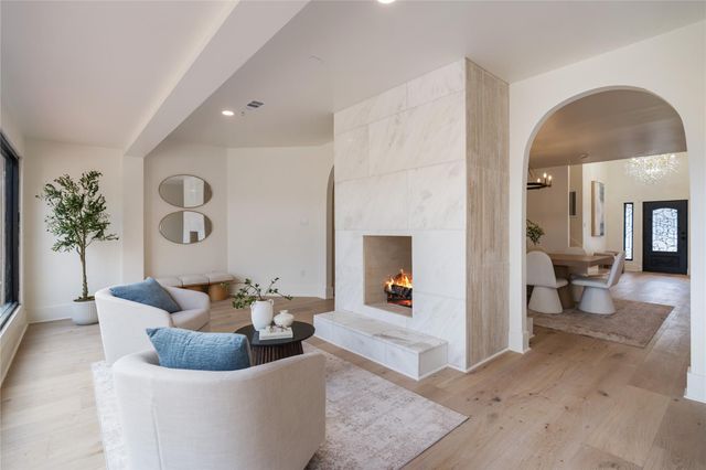 1205 Tall Pines Drive, Friendswood, TX 77546