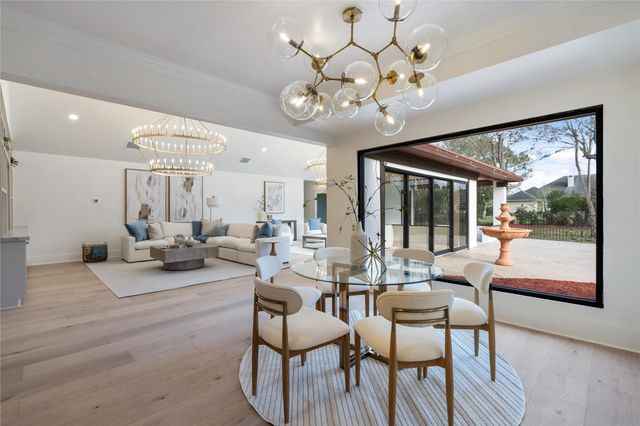 1205 Tall Pines Drive, Friendswood, TX 77546