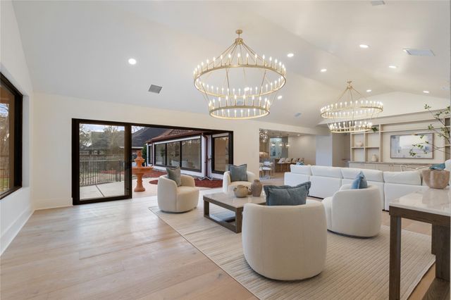 1205 Tall Pines Drive, Friendswood, TX 77546