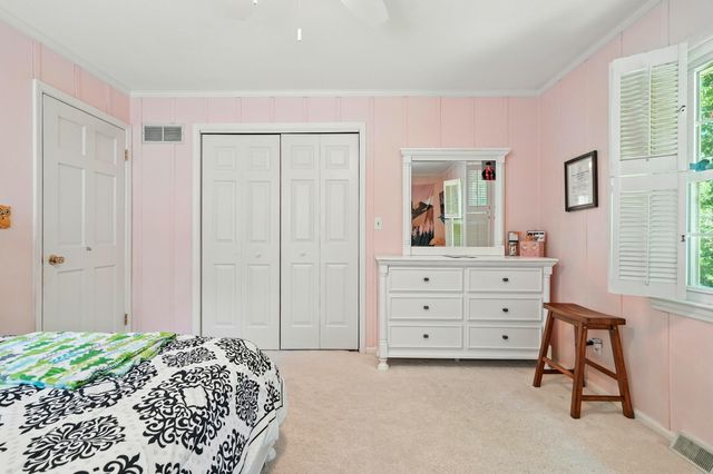 107 Oakwood Drive, Branson, MO 65616