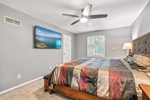 107 Oakwood Drive, Branson, MO 65616