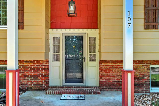 107 Oakwood Drive, Branson, MO 65616