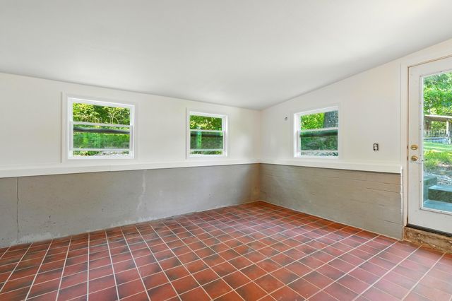 107 Oakwood Drive, Branson, MO 65616