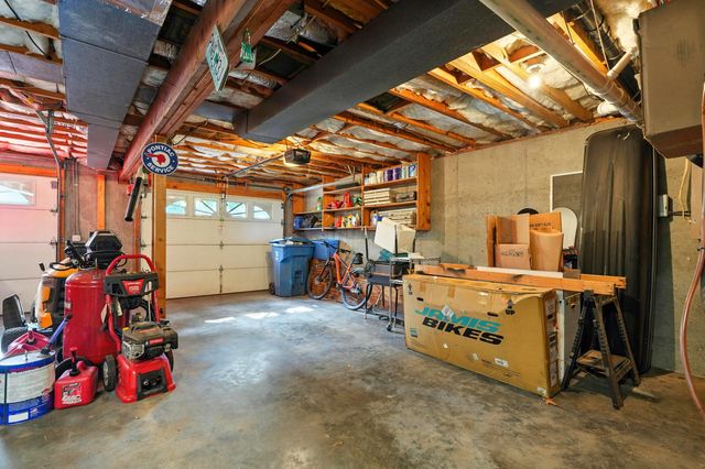 107 Oakwood Drive, Branson, MO 65616