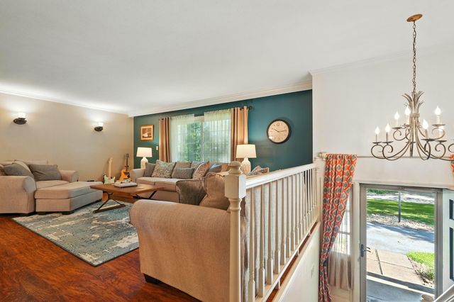 107 Oakwood Drive, Branson, MO 65616