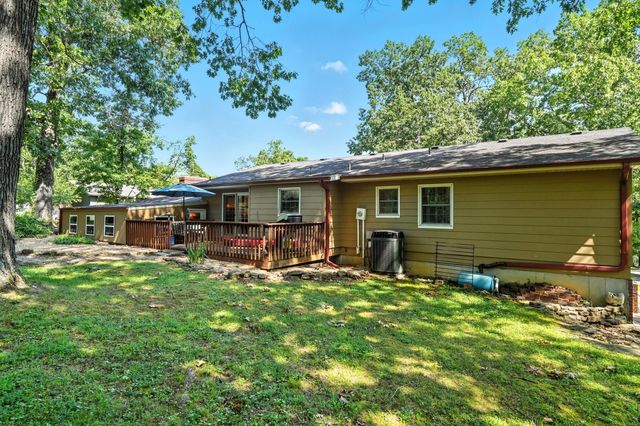 107 Oakwood Drive, Branson, MO 65616