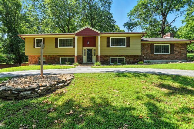 107 Oakwood Drive, Branson, MO 65616