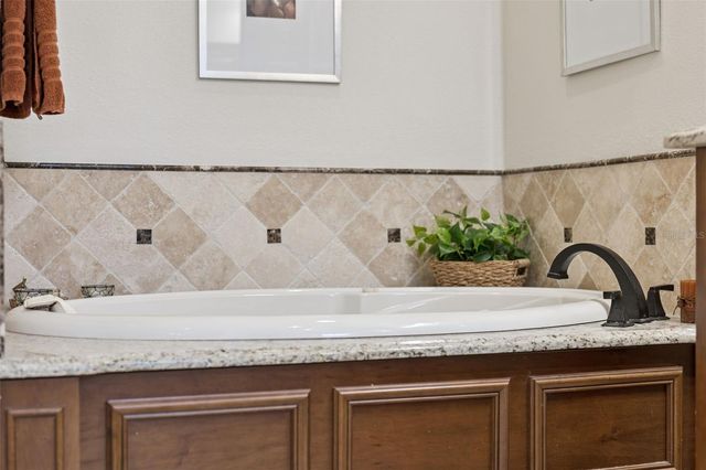 2220 KILDARE DRIVE, Chuluota, FL 32766