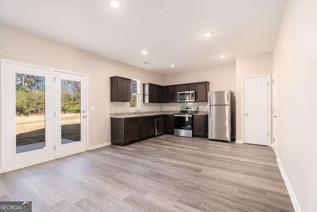 1077 Coldwater Drive, Griffin, GA 30224