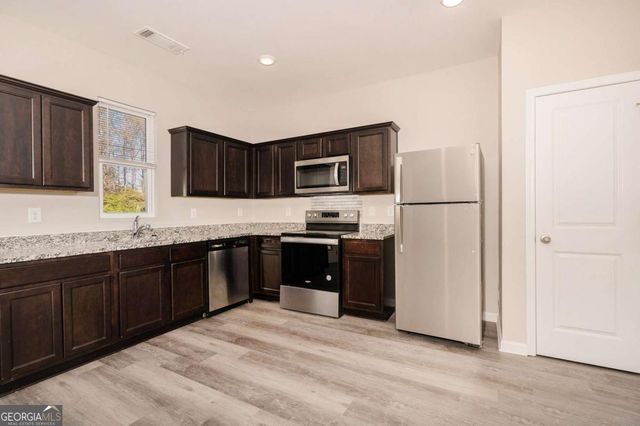 1077 Coldwater Drive, Griffin, GA 30224