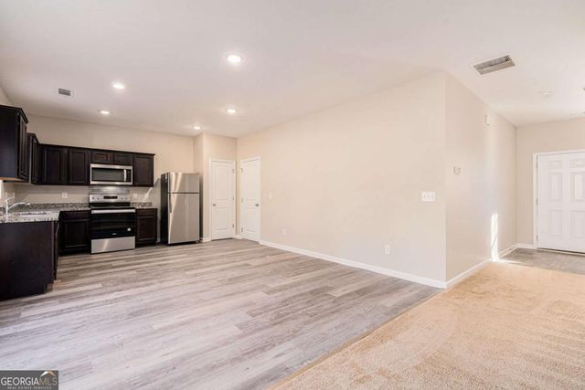 1077 Coldwater Drive, Griffin, GA 30224