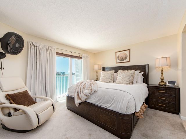 610 ISLAND WAY 407, Clearwater Beach, FL 33767