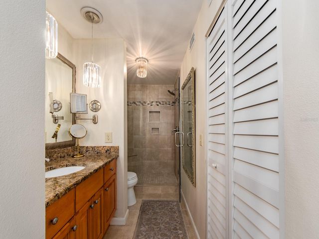 610 ISLAND WAY 407, Clearwater Beach, FL 33767