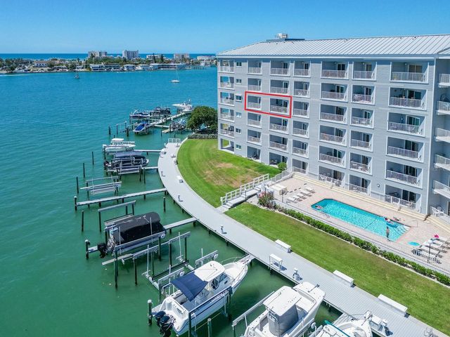610 ISLAND WAY 407, Clearwater Beach, FL 33767
