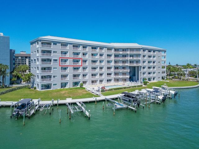 610 ISLAND WAY 407, Clearwater Beach, FL 33767
