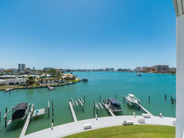 610 ISLAND WAY 407, Clearwater Beach, FL 33767