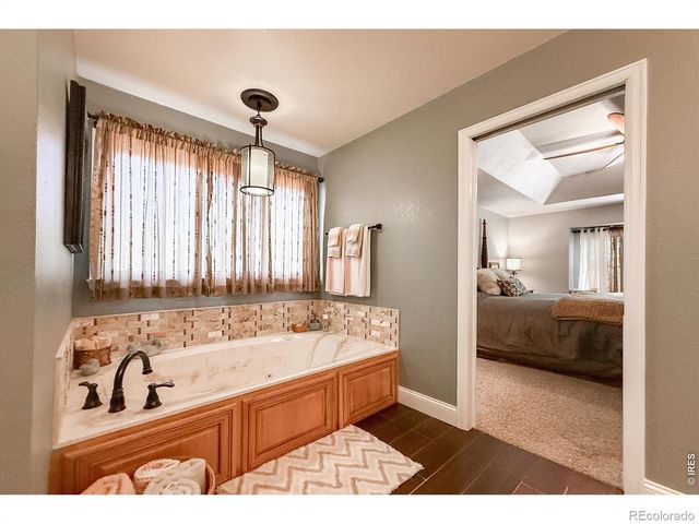 2000 Ridgeview Drive, Longmont, CO 80504
