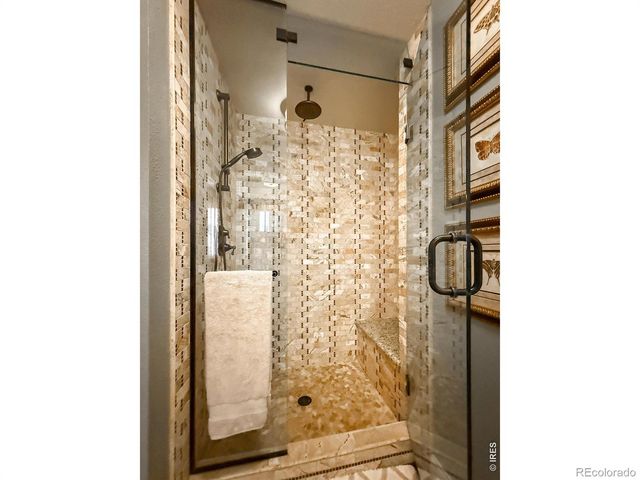 2000 Ridgeview Drive, Longmont, CO 80504