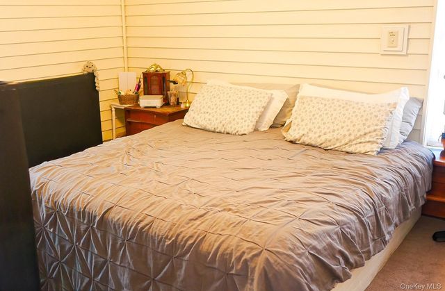 6 Rock View Lane, Loch Sheldrake, NY 12759